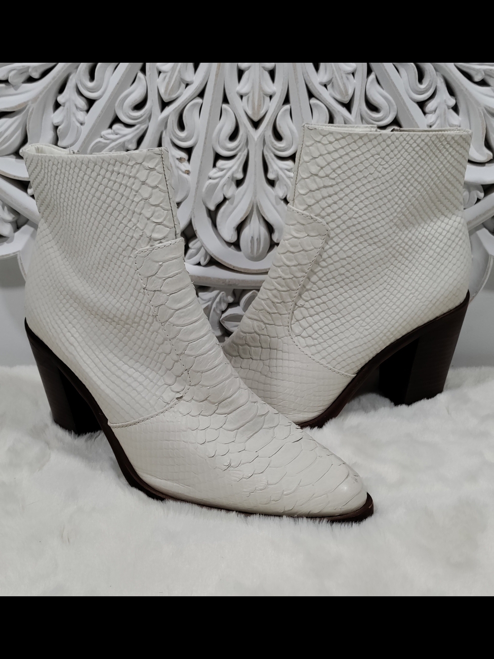 Gianni Bini White Snake-Embossed Leather Ankle Booties-9.5M